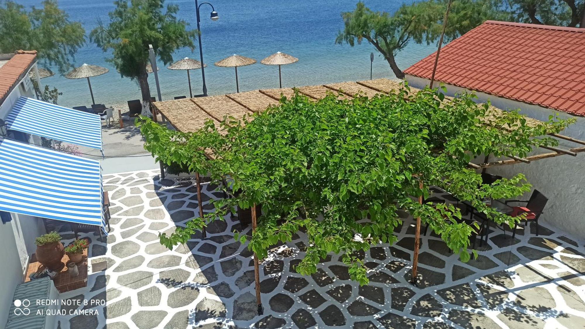 Blu Apartment Glífa Екстериор снимка